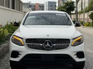 Mercedes-Benz GLC-Class 2019 White