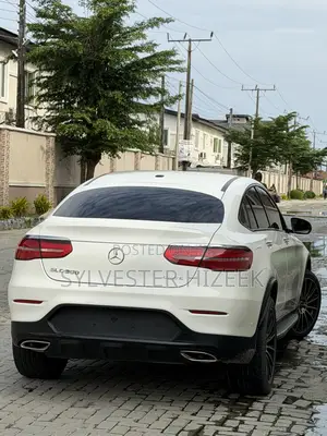 Mercedes-Benz GLC-Class 2019 White