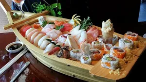 70cm Wooden Boat Seafood Server