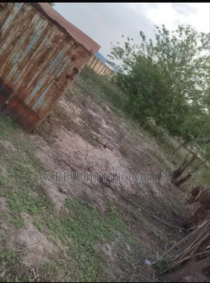 6 Plots of Land at Lautech, Iseyin Campus for Sale. Iseyin, Oyo State