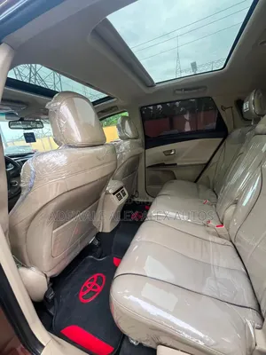 Toyota Venza 2011 Brown