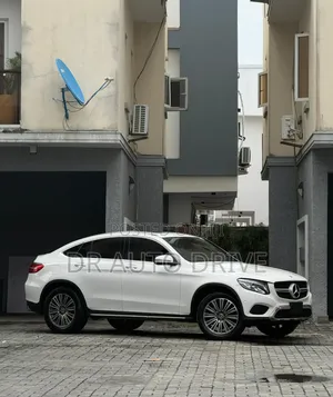 Mercedes-Benz GLC-Class 2018 White