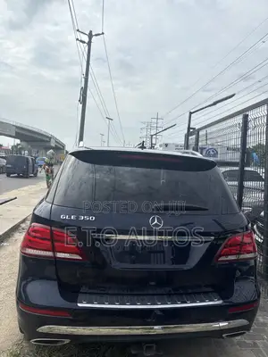 Mercedes-Benz GLE-Class GLE 350 2017 Blue