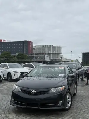 Toyota Camry 2014 Gray