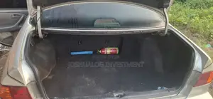 Toyota Camry LE 4dr Sedan (2.2L 4cyl 4A) 2001 Silver