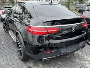 Mercedes-Benz GLE-Class 2021 Black