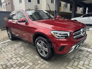 Mercedes-Benz GLC-Class 2021 Red
