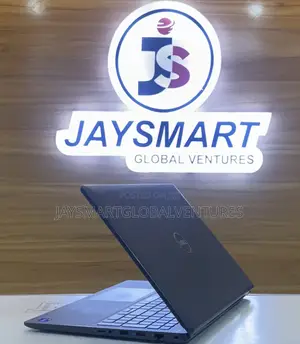 Laptop Dell Latitude 3520 16GB Intel Core i7 SSD 512GB
