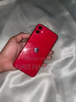 Apple iPhone 11 64 GB Red
