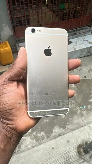Apple iPhone 6s Plus 32 GB Gold