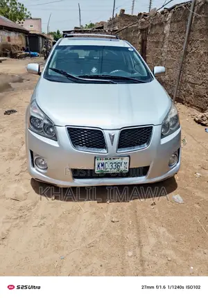 Pontiac Vibe 2010 Silver