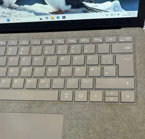 Laptop Microsoft Surface Laptop 4GB Intel Core M3 SSD 128GB
