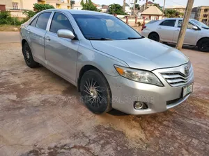 Toyota Camry 2011 Silver