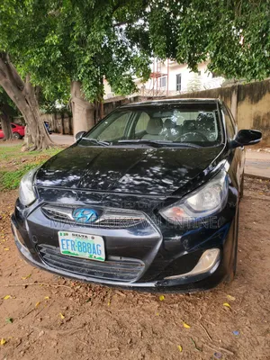Hyundai Accent 2013 Black
