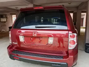 Honda Pilot 2007 Red