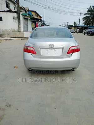 Toyota Camry 2009 Silver