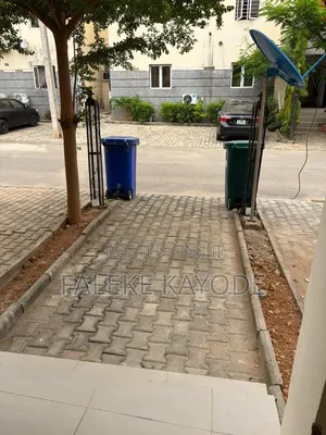 Furnished 2bdrm Block of Flats in Brians And Hammers, Life Camp