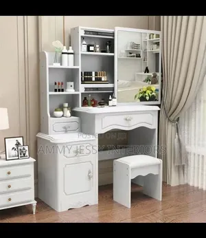 Standard Dressing Mirror