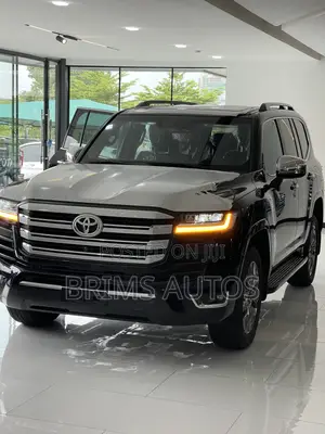 New Toyota Land Cruiser LC300 2025 Black
