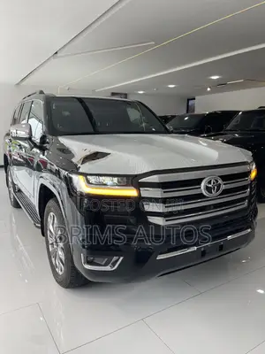 New Toyota Land Cruiser LC300 2025 Black