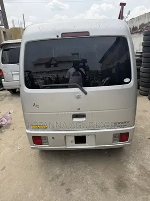 Suzuki APV Minibus 2010 Grey