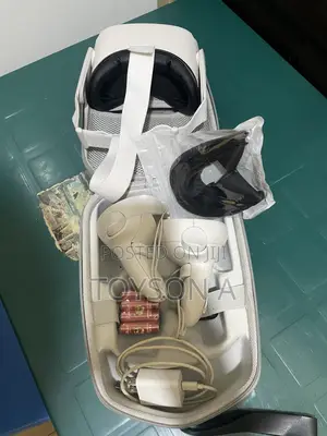 Oculus Quest 2 With Headset, Carry Case and Controller 256gb