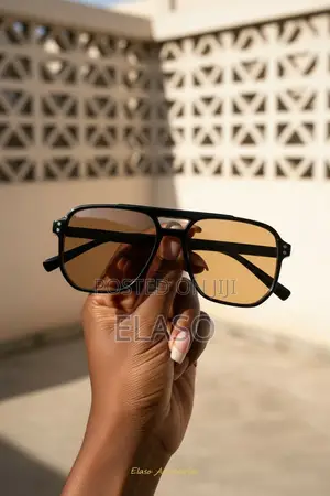 Fashionable Large Frame Unisex Rectangular Glasses