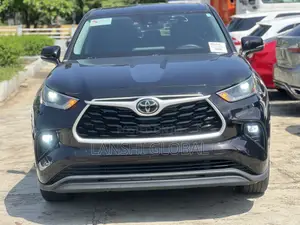 Toyota Highlander 2021 Black