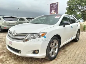 Toyota Venza XLE 2014 White