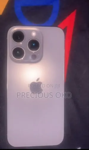Apple iPhone 15 Pro 128 GB White