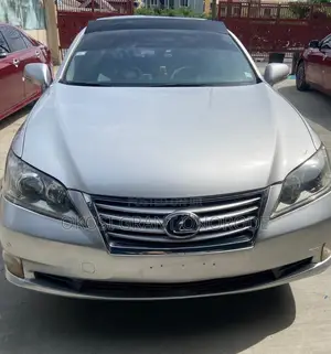 Lexus ES 350 2011 Silver