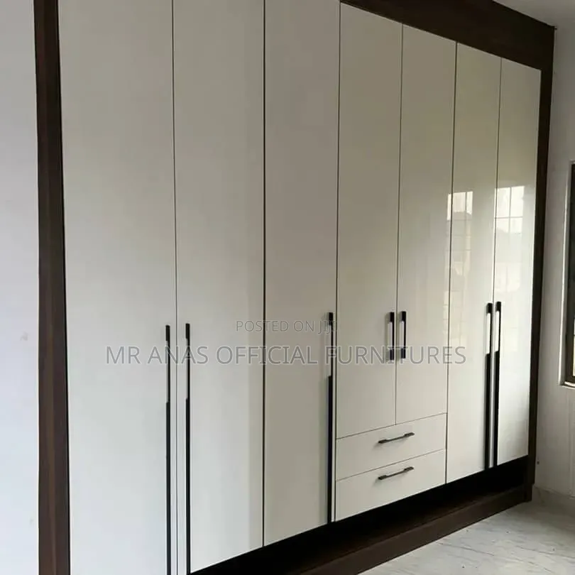Closet and Wardrobes