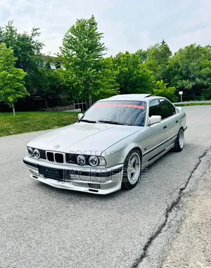 BMW 5 Series 1990 White