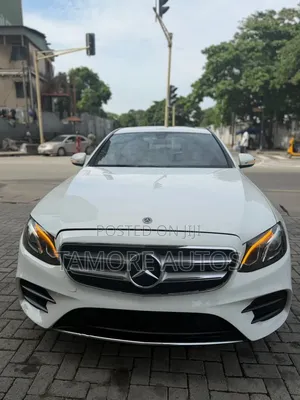 Mercedes-Benz E300 2019 White