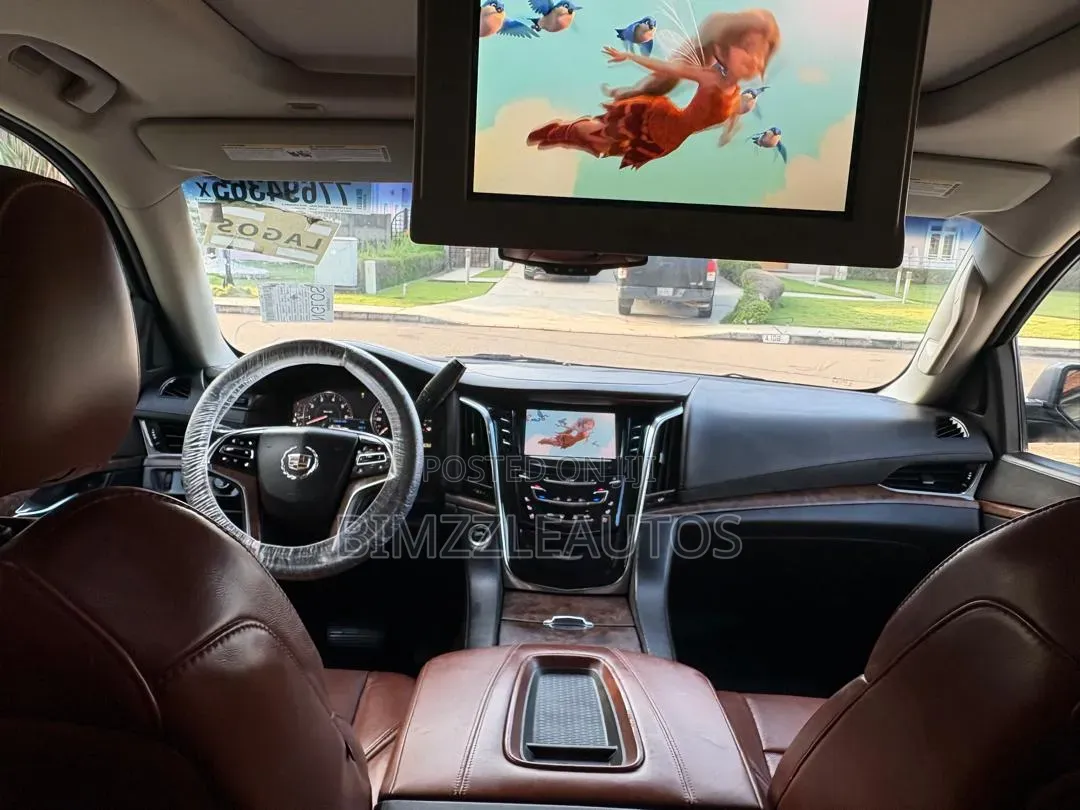 Cadillac Escalade ESV 2015 Black