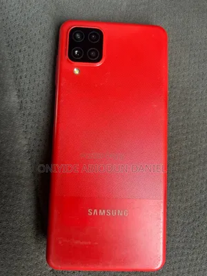 Samsung Galaxy A12 64 GB Red