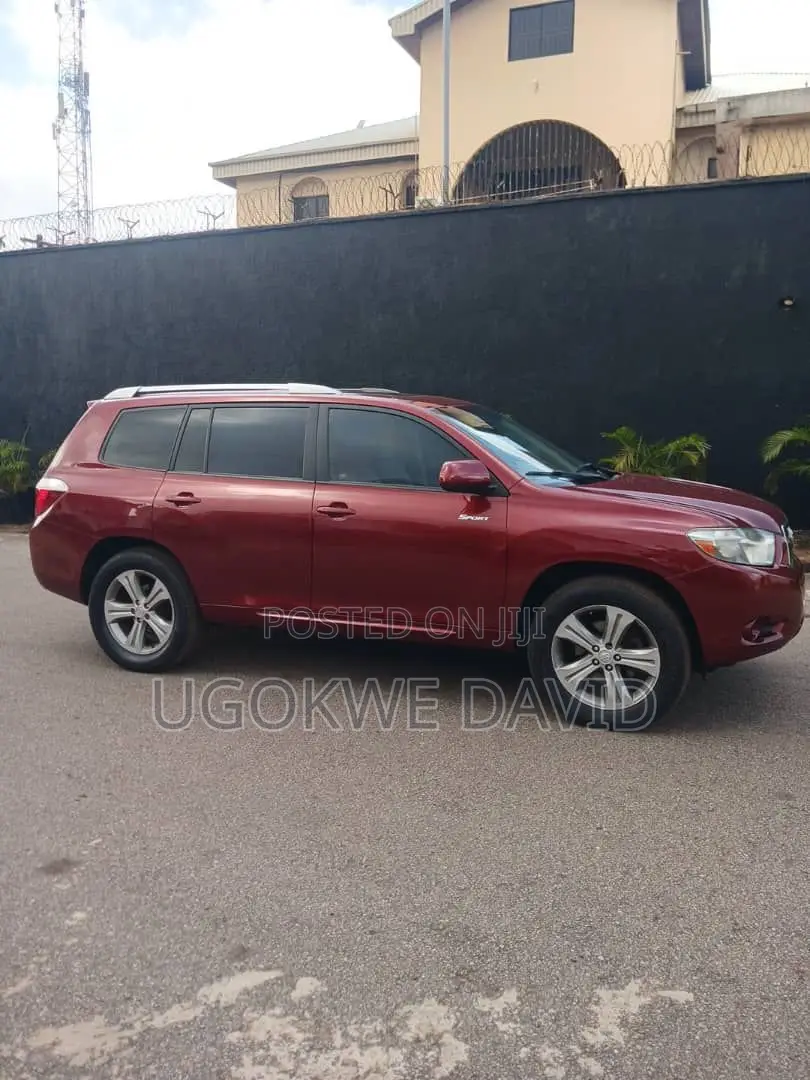 Toyota Highlander 2011 Red