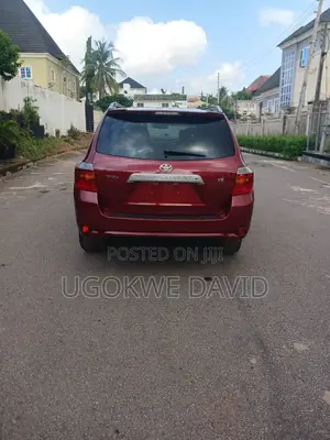Toyota Highlander 2011 Red