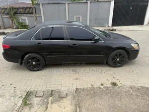 Honda Accord 2005 Black