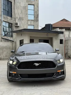 Ford Mustang 2018 Black