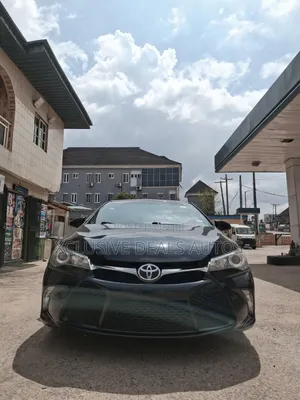 Toyota Camry 2017 Black