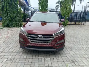 Hyundai Tucson 2016 Red