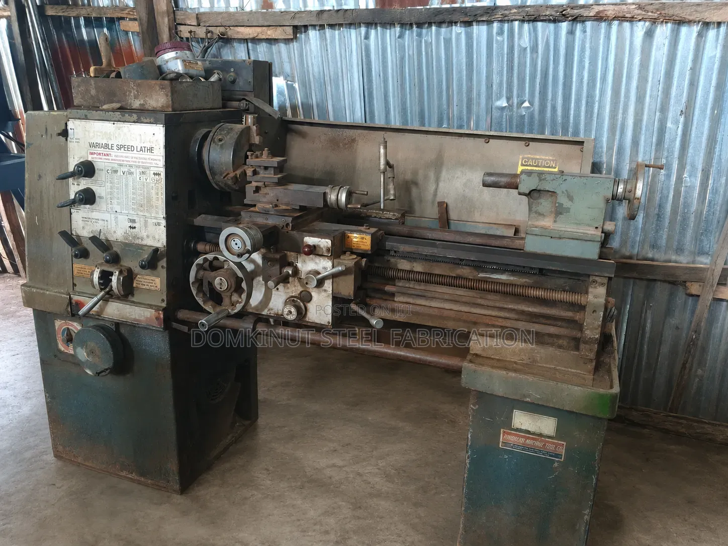 Centre Lathe Machine