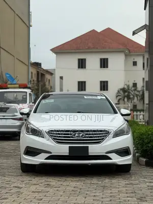 Hyundai Sonata Limited 4dr Sedan (2.4L 4cyl 6A) 2015 White