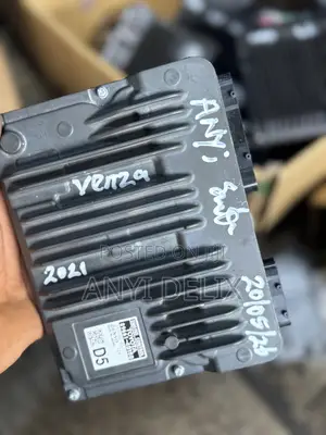 Ecu Toyota Venza 2021-2022 2.5l 4cylinder Hybrid at 89661-4d150