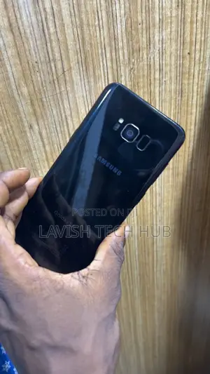 New Samsung Galaxy S8 Plus 64 GB Black