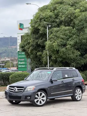 Mercedes-Benz GLK-Class 2011 Gray