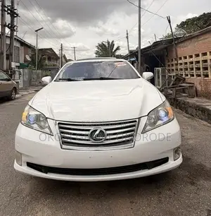 Lexus ES 350 2010 White