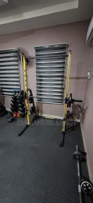 Semi Smith Bench Press + 90kg Weights