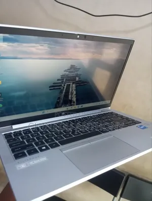 Laptop HP EliteBook 840 G8 8GB Intel Core i7 SSD 256GB
